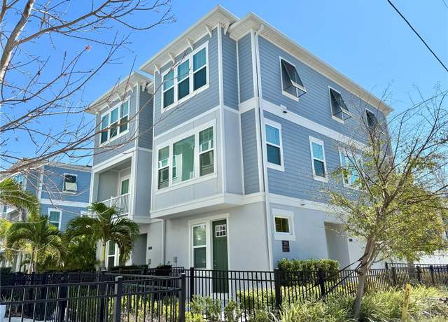 Property at 208 S Tampania Ave #4, Tampa, FL 33609, 3 beds, 3.5 baths