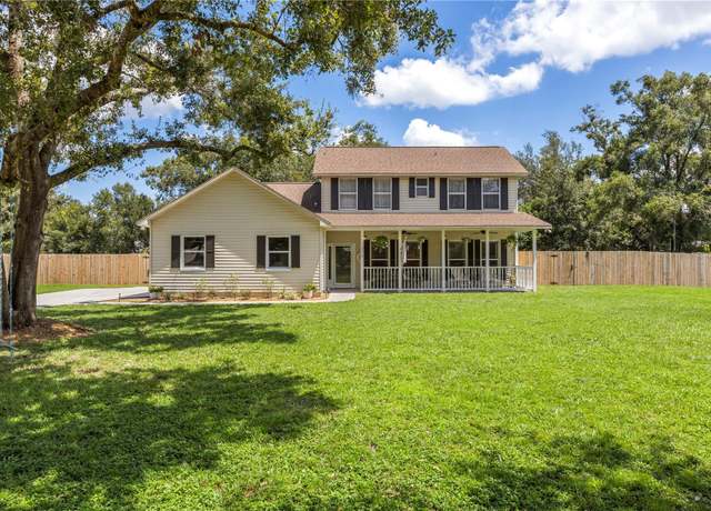 Property at 2512 Rustic Oaks Dr, Lutz, FL 33559, 4 beds, 2.5 baths