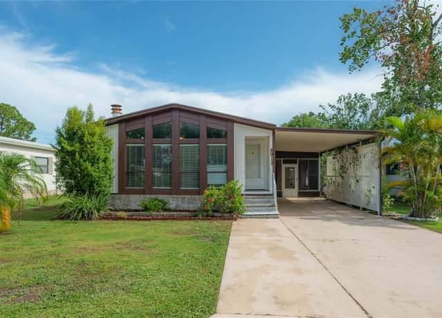 Property at 8917 Fox Trl, Tampa, FL 33626, 2 beds, 2 baths
