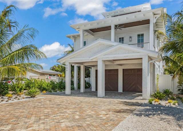 Property at 404 North Shore Dr, Anna Maria, FL 34216, 5 beds, 5.5 baths