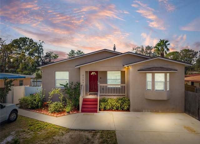 Property at 4704 Town N Country Blvd, Tampa, FL 33615, 5 beds, 3.5 baths