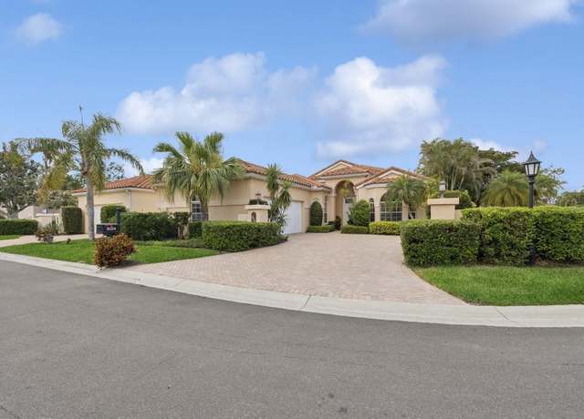 Property at 8024 Via Fiore, Sarasota, FL 34238, 3 beds, 4.5 baths