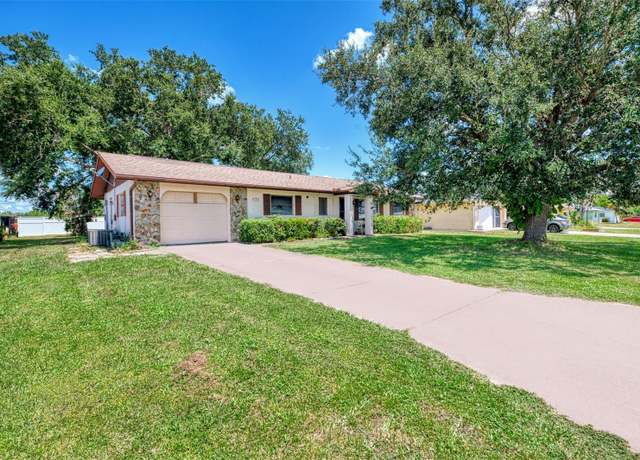 Property at 876 Linnaen Ter NW, Port Charlotte, FL 33948, 3 beds, 2 baths