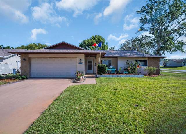 Property at 2967 Macalpin Dr N, Palm Harbor, FL 34684, 2 beds, 2 baths