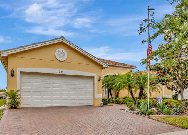 Property at 4949 Marble Springs Cir, Wimauma, FL 33598, 2 beds, 2 baths