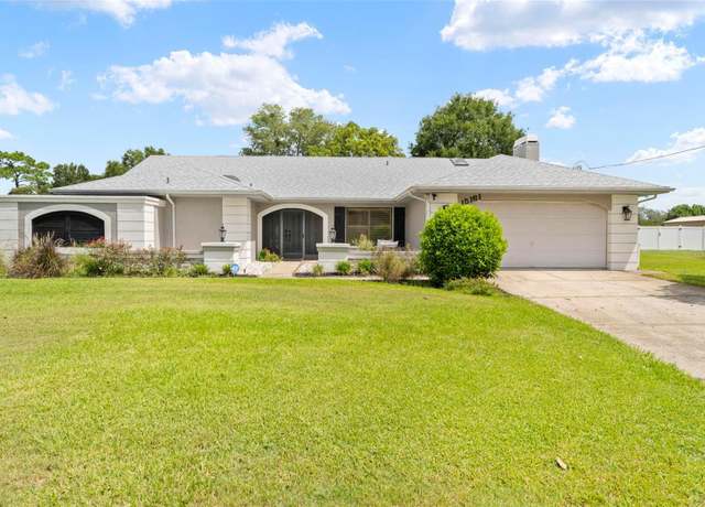 Property at 15161 Woodbury Rd, Brooksville, FL 34604, 3 beds, 2.5 baths