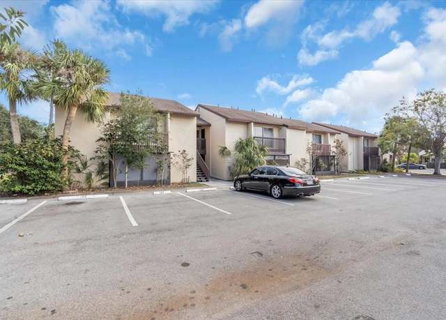 Property at 2701 Hidden Lake Dr N Unit E, Sarasota, FL 34237, 1 bath