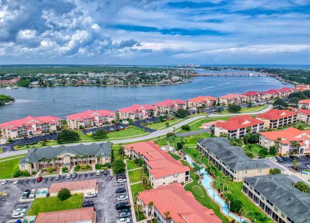 Property at 406 Bouchelle Dr #206, New Smyrna Beach, FL 32169, 3 beds, 2 baths