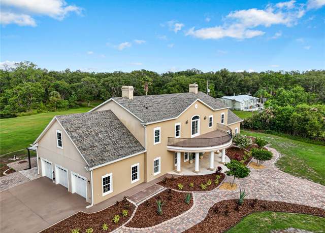 Property at 2851 Wagon Ct, St Cloud, FL 34772, 4 beds, 4.5 baths