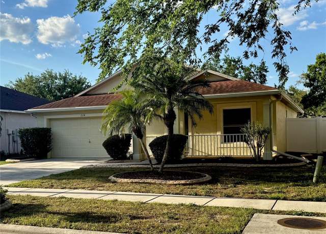 Property at 224 Chardonnay Pl, Valrico, FL 33594, 3 beds, 2 baths