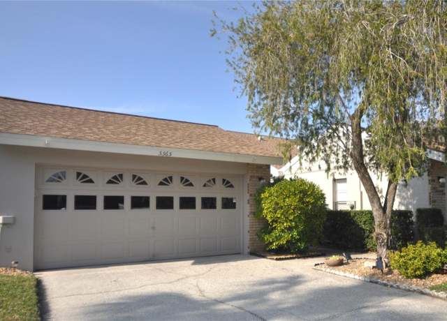 Property at 5565 Salem Square Dr N, Palm Harbor, FL 34685, 2 beds, 2 baths