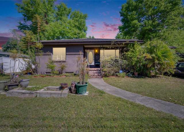 Property at 803 W Columbus Dr, Tampa, FL 33602, 2 beds, 1 bath