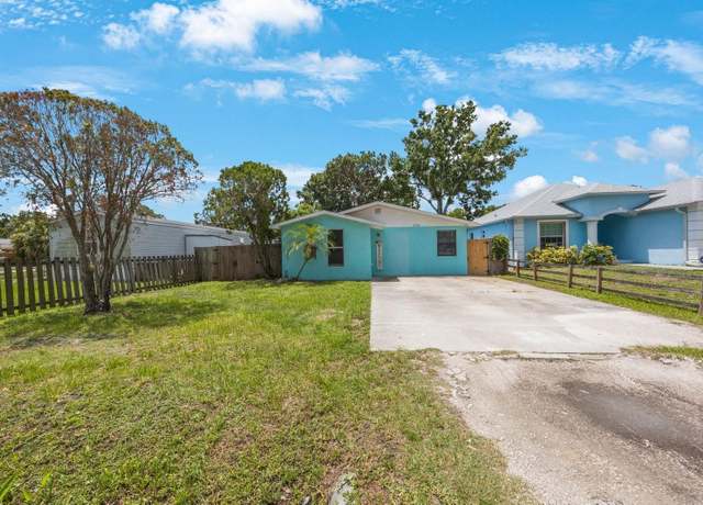 Property at 6704 70th Ave N, Pinellas Park, FL 33781, 2 beds, 2 baths