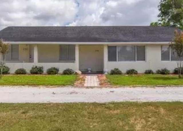 Property at 2196 Bell Cheer Dr, Clearwater, FL 33764, 3 beds, 2 baths