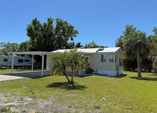Property at 1739 Griffith Ave, Punta Gorda, FL 33982, 2 beds, 2 baths