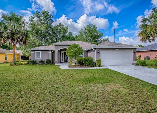 Property at 4644 NE 16th Pl, Ocala, FL 34470, 3 beds, 2 baths