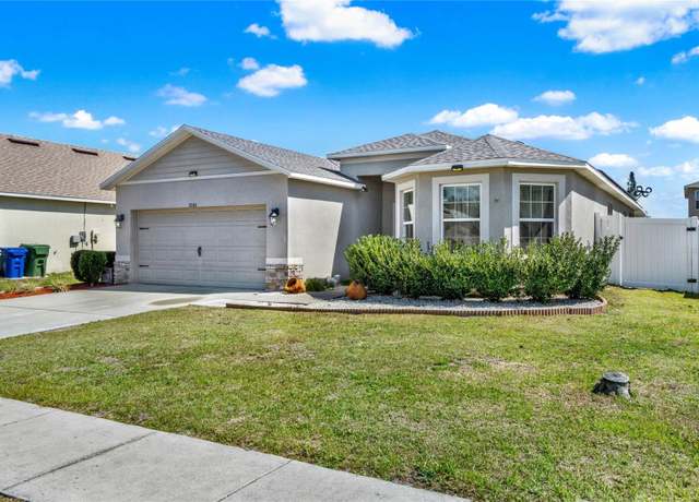 Property at 3086 Brenton Manor Loop, Winter Haven, FL 33881, 3 beds, 2 baths