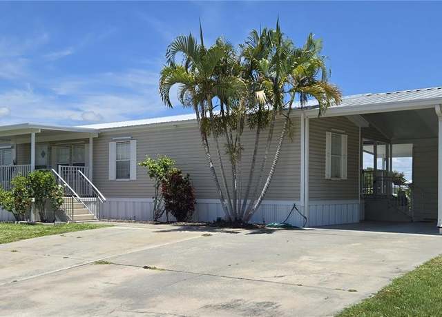 Property at 2125 SE 35th Ln, Okeechobee, FL 34974, 3 beds, 2 baths