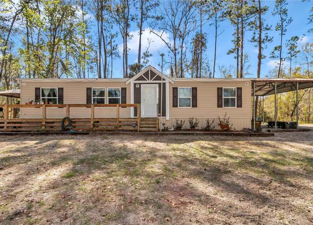 Property at 11735 SE US Highway 301, Hawthorne, FL 32640, 3 beds, 2 baths