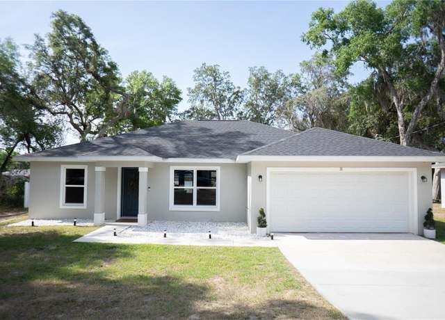 Property at 18 Larch Radl, Ocala, FL 34480, 3 beds, 2 baths