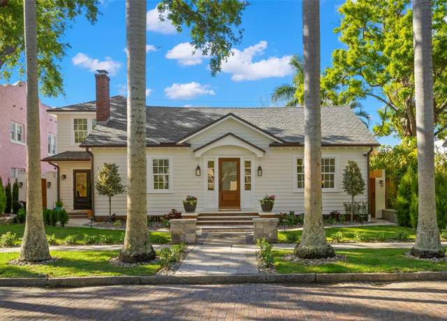 Property at 346 16th Ave NE, St Petersburg, FL 33704, 3 beds, 3 baths