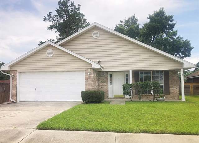 Property at 1990 Eclipse Dr, Middleburg, FL 32068, 3 beds, 2 baths
