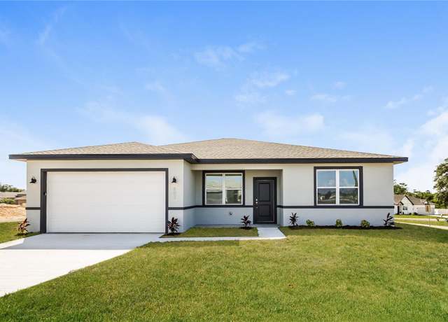 Property at 802 Fraser Dr, Poinciana, FL 34759, 4 beds, 2 baths