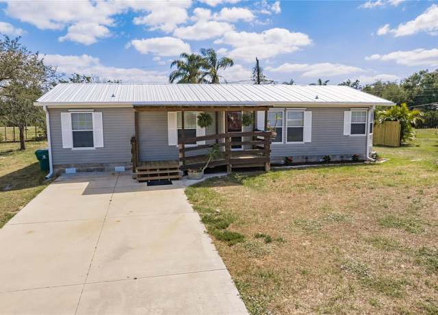 Property at 200 Summerset Dr, Punta Gorda, FL 33982, 3 beds, 2 baths