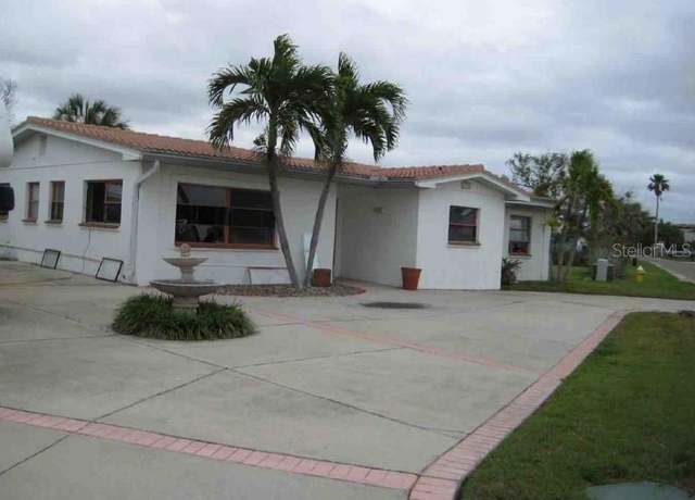 Property at 17401 1st St E, Redington Shores, FL 33708, 3 beds, 2 baths
