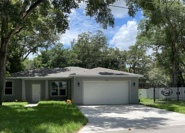 Property at 1730 Old Apopka Rd, Apopka, FL 32703, 3 beds, 2 baths
