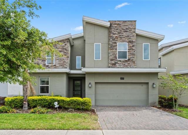 Property at 601 Pebble Beach Dr, Davenport, FL 33896, 9 beds, 5 baths