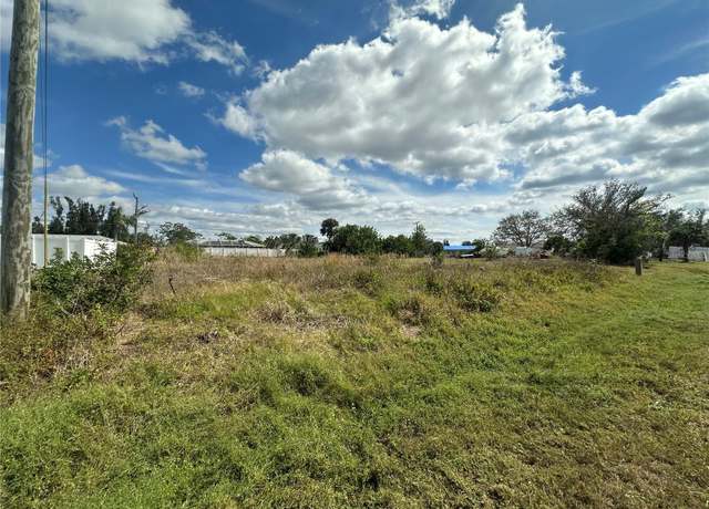 Property at 3188 Port Charlotte Blvd, Port Charlotte, FL 33952