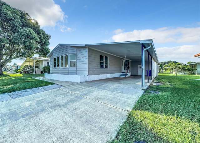 Property at 1622 Tally HO Dr, Lakeland, FL 33810, 2 beds, 2 baths