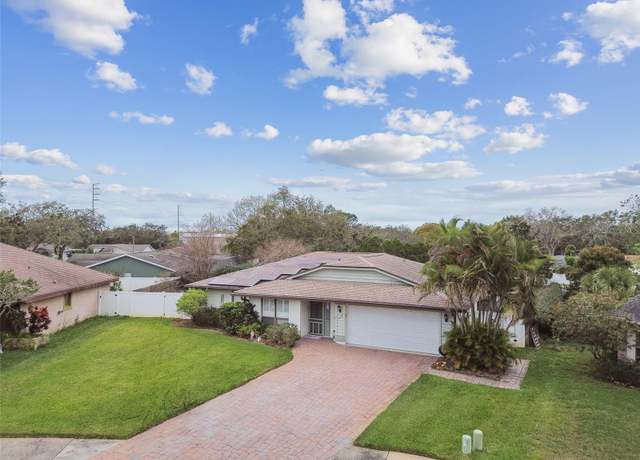 Property at 1508 Cascade Ct, Dunedin, FL 34698, 3 beds, 3 baths