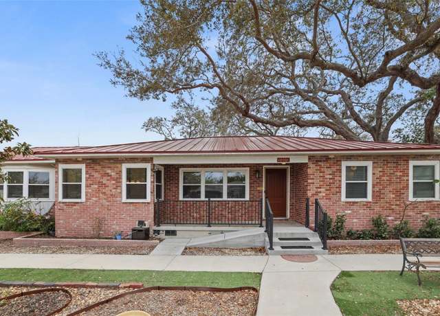 Property at 5010 45th Ave N, St Petersburg, FL 33709, 3 beds, 3.5 baths