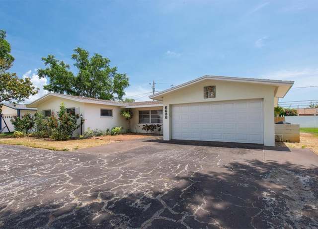 Property at 6638 12th Ter N, St Petersburg, FL 33710, 4 beds, 2 baths