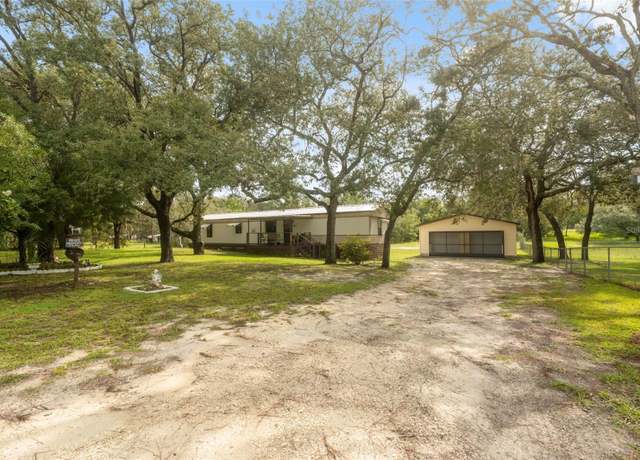Property at 8364 Normandy Dr, Weeki Wachee, FL 34613, 3 beds, 2 baths