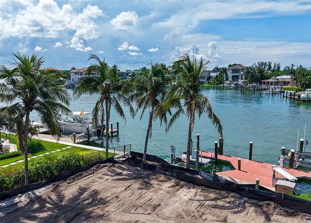 Property at 762 Siesta Dr, Sarasota, FL 34242