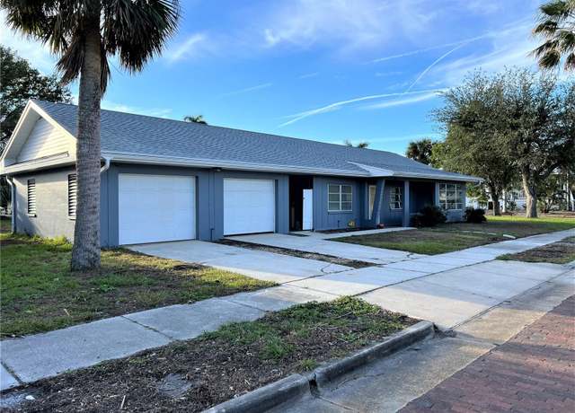 Property at 627 Palm Ave, Punta Gorda, FL 33950, 2 beds, 2 baths
