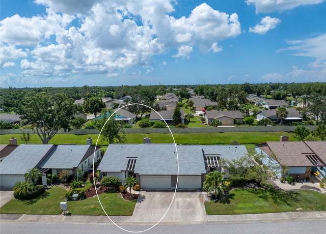 Property at 533 Foxwood Blvd, Englewood, FL 34223, 2 beds, 2 baths