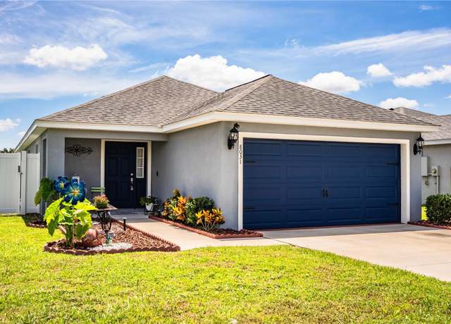 Property at 8031 Brookeshire Dr, Lakeland, FL 33809, 3 beds, 2 baths