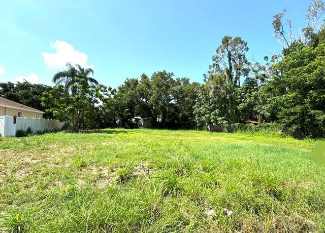 Property at 2930 Hawthorne St, Sarasota, FL 34239