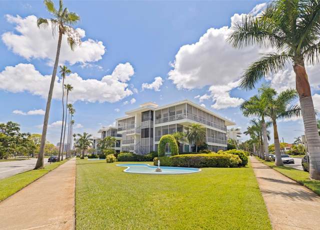 Property at 1060 N Shore Dr NE #6, St Petersburg, FL 33701, 2 beds, 2 baths