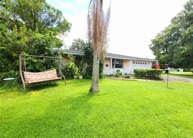 Property at 1984 64th Ave N, St Petersburg, FL 33702, 3 beds, 2 baths