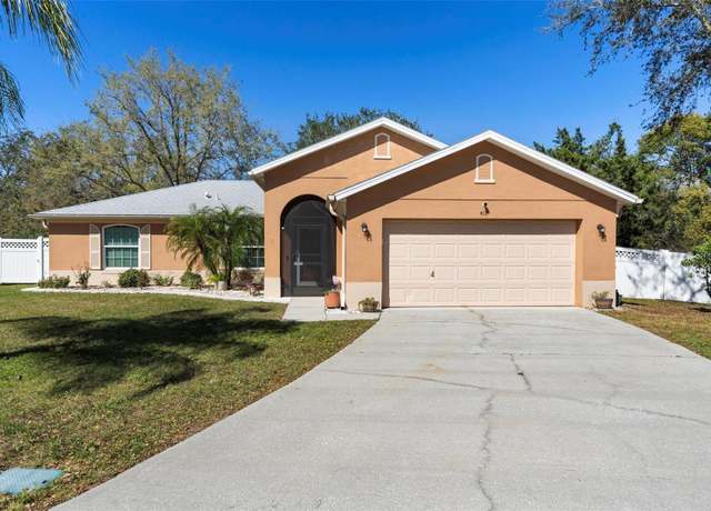Property at 413 Coventry Estates Blvd, Deltona, FL 32725, 3 beds, 2 baths