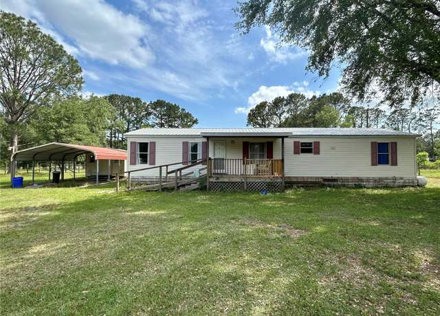 Property at 7196 NW 205th St, Alachua, FL 32615, 3 beds, 2 baths