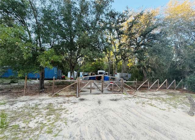 Property at 210 Cypress St, Interlachen, FL 32148