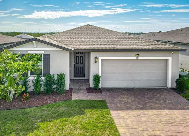 Property at 501 Mckenna Dr, Winter Haven, FL 33881, 4 beds, 3 baths