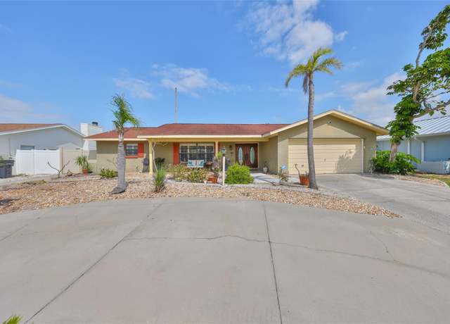 Property at 727 Flamingo Dr, Apollo Beach, FL 33572, 4 beds, 2 baths