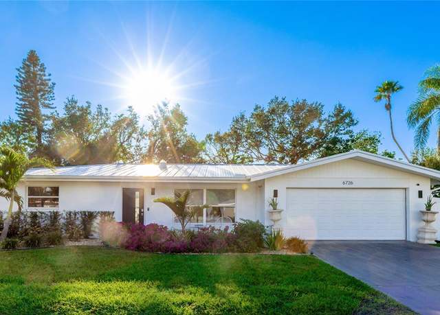 Property at 6726 S Lockwood Ridge Rd, Sarasota, FL 34231, 3 beds, 2 baths